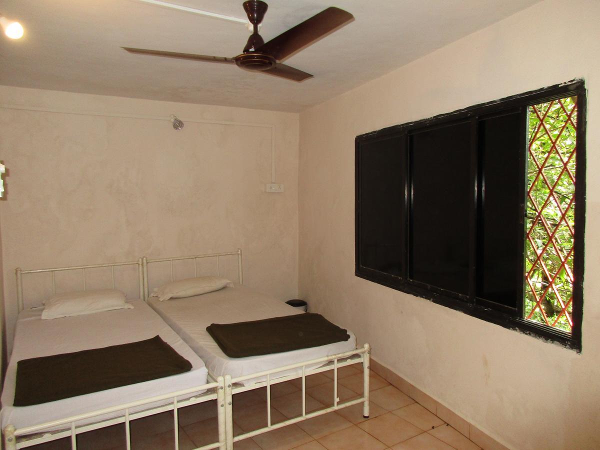 Arambol By Roadhouse Hostels, Goa 外观 照片