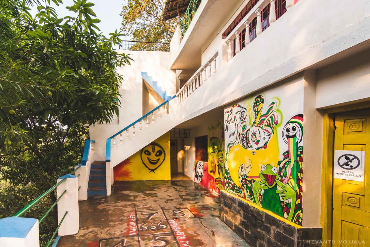 Arambol By Roadhouse Hostels, Goa 外观 照片